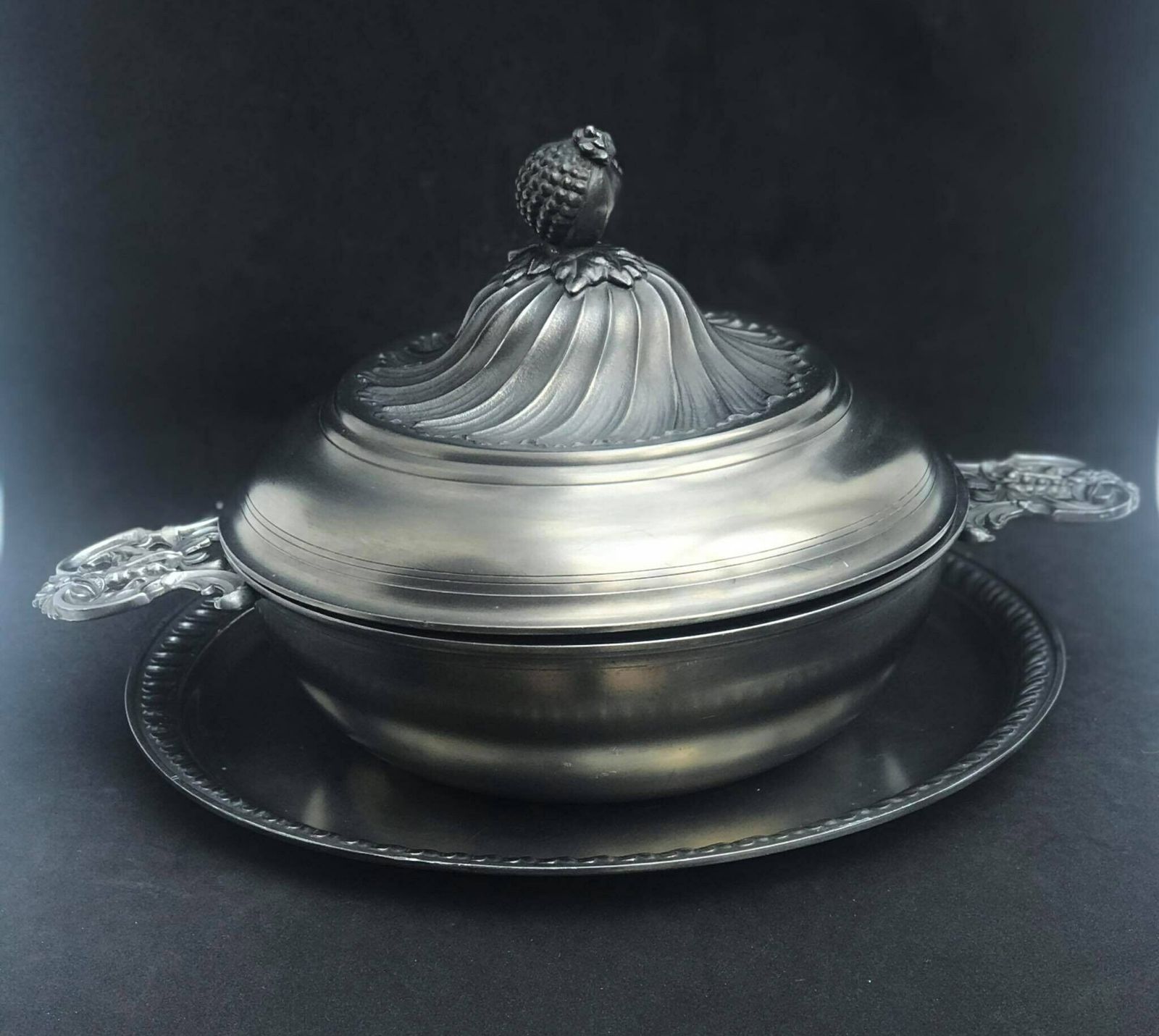 Vegetables Lidded Serving Plate Pewter Soup Tureen Rustic Table Kitchen Decor French Metal With Lid Table Service, French Table Decoration photo for sale