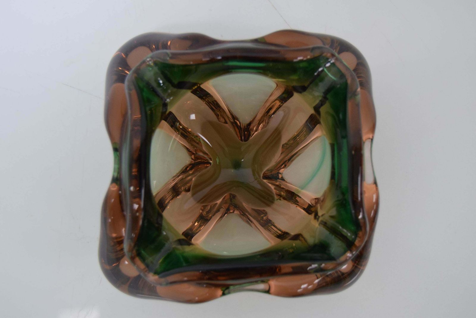 Midcentury Ashtray From Metallurgical Glass, By Glasswork Novy Bor, 1960s photo vintage