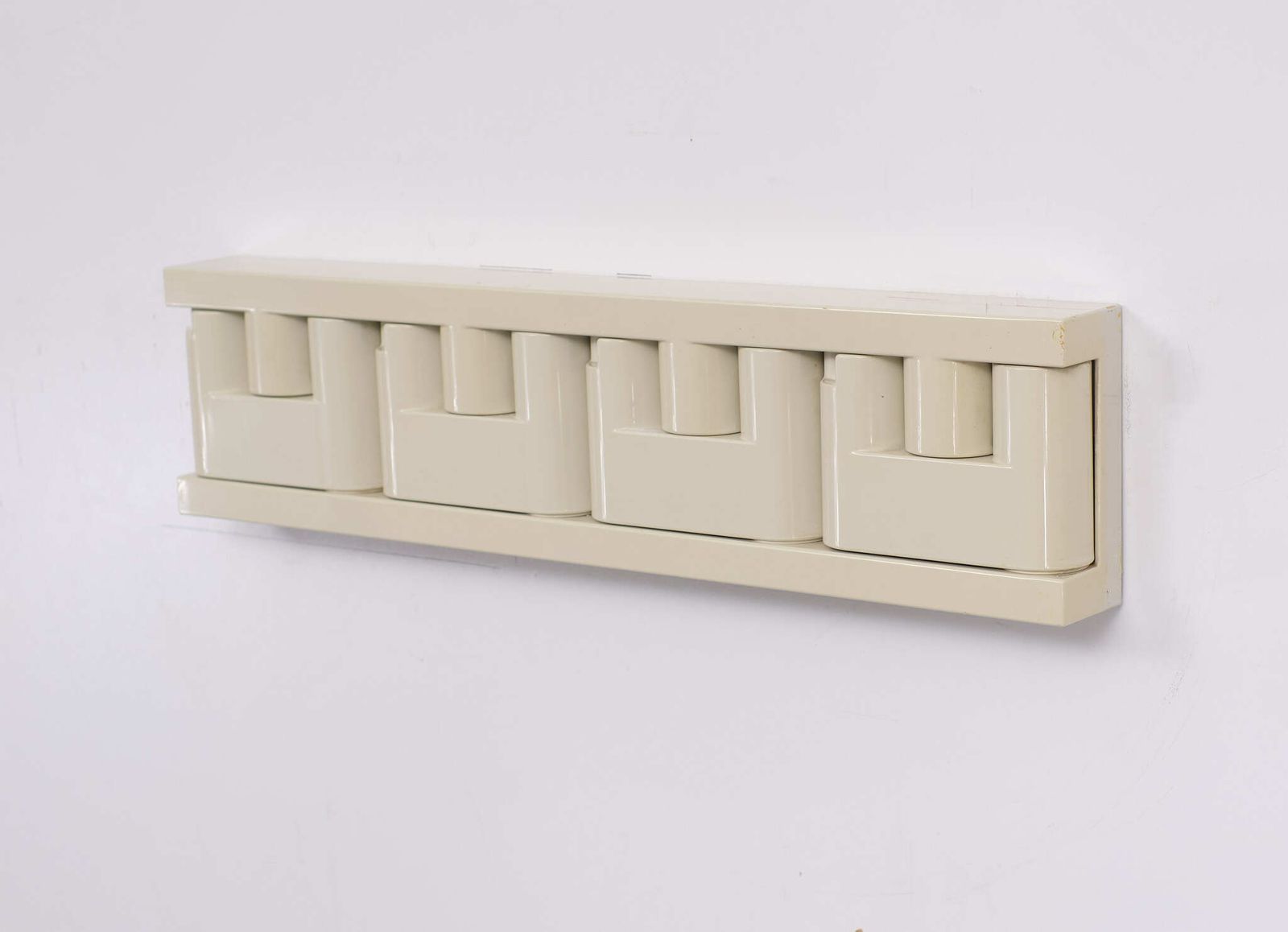 Hanging Coatrack Minivip Benanti E Brunori, Velca Legano, 1970s, Italy photo for sale