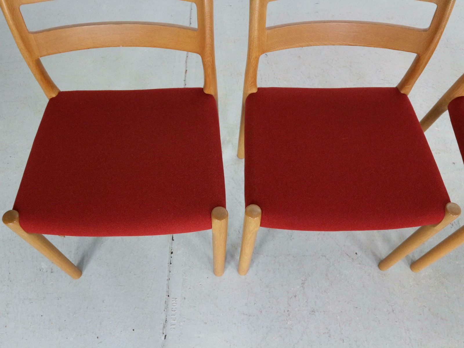 photo vinterior Niels Otto Moller Set Of 4 Dining Chairs Model 84 For Højbjerg Denmark 1970s