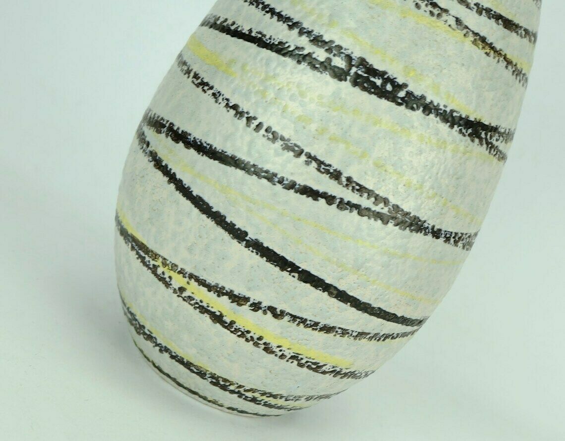 Ilkra Mid Century Vase Decor 'Athen' 1950s Model 222 25 photo vinterior