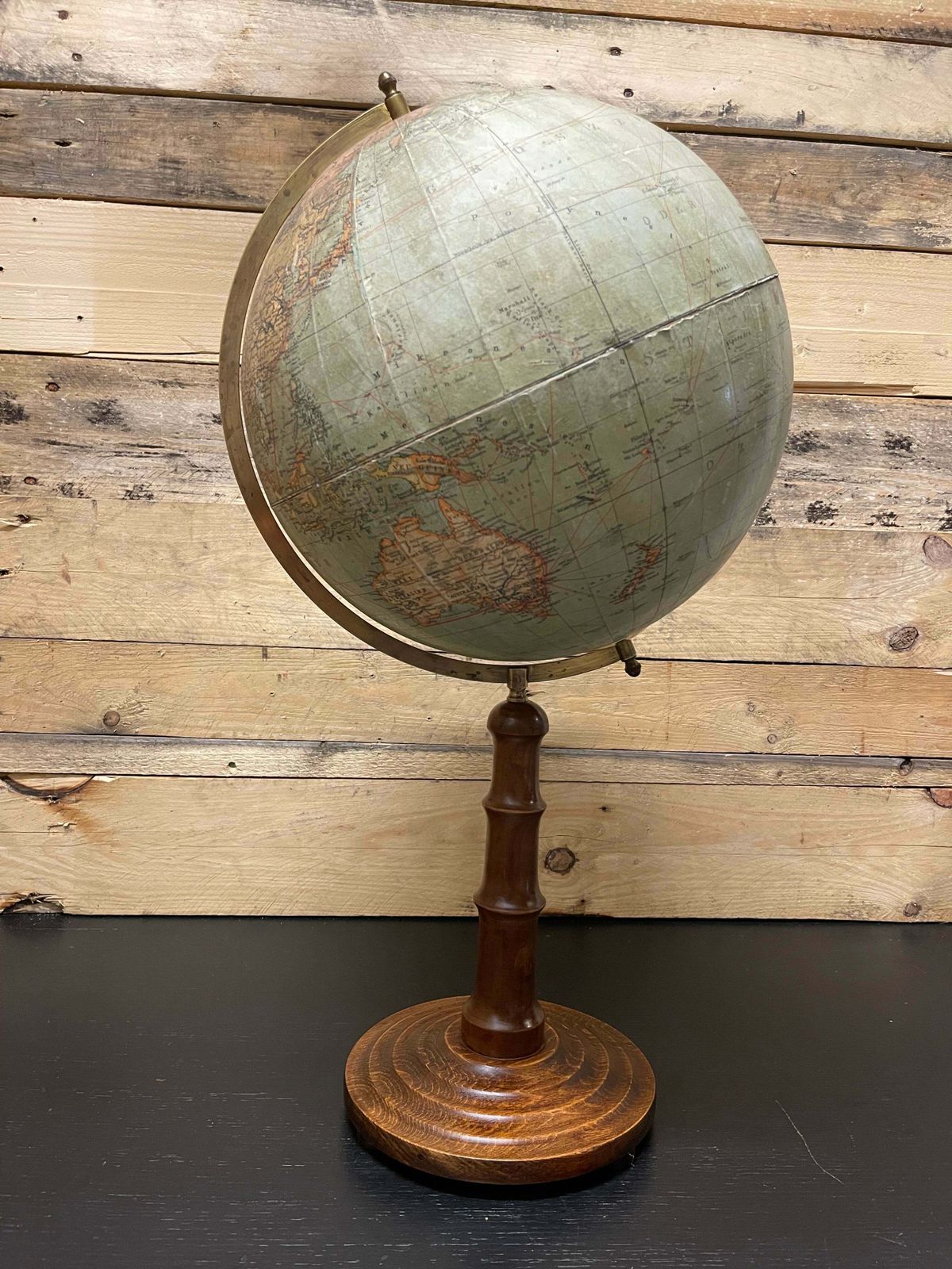 German Antique Table Globe By Paul Räth & DR A Krause, Leipzig 1920s photo for sale