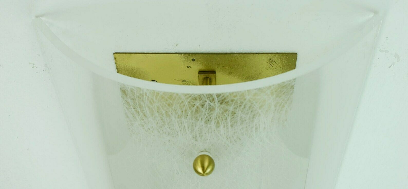 Large Mid Century Sconce Acrylic And Brass 1960s 1970s Lucite Wall Lamp photo vinterior