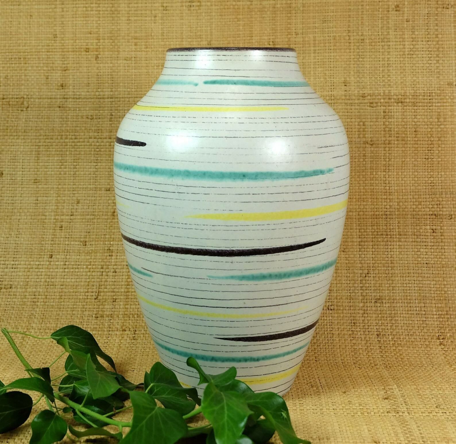 Early 1960s West Germany Mid Century Vase Bay Keramik Model 576 30 photo for sale