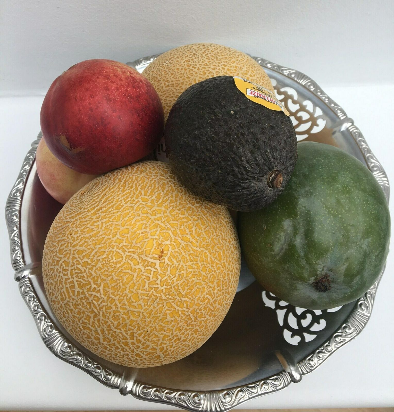 Alessi Fruit Bowl Centerpiece Bread Serving Vintage Bowl Stainless Steel, Black Plastic Ball Feet Mid Century 1960s Christmas Gift For Mum photo 127.0