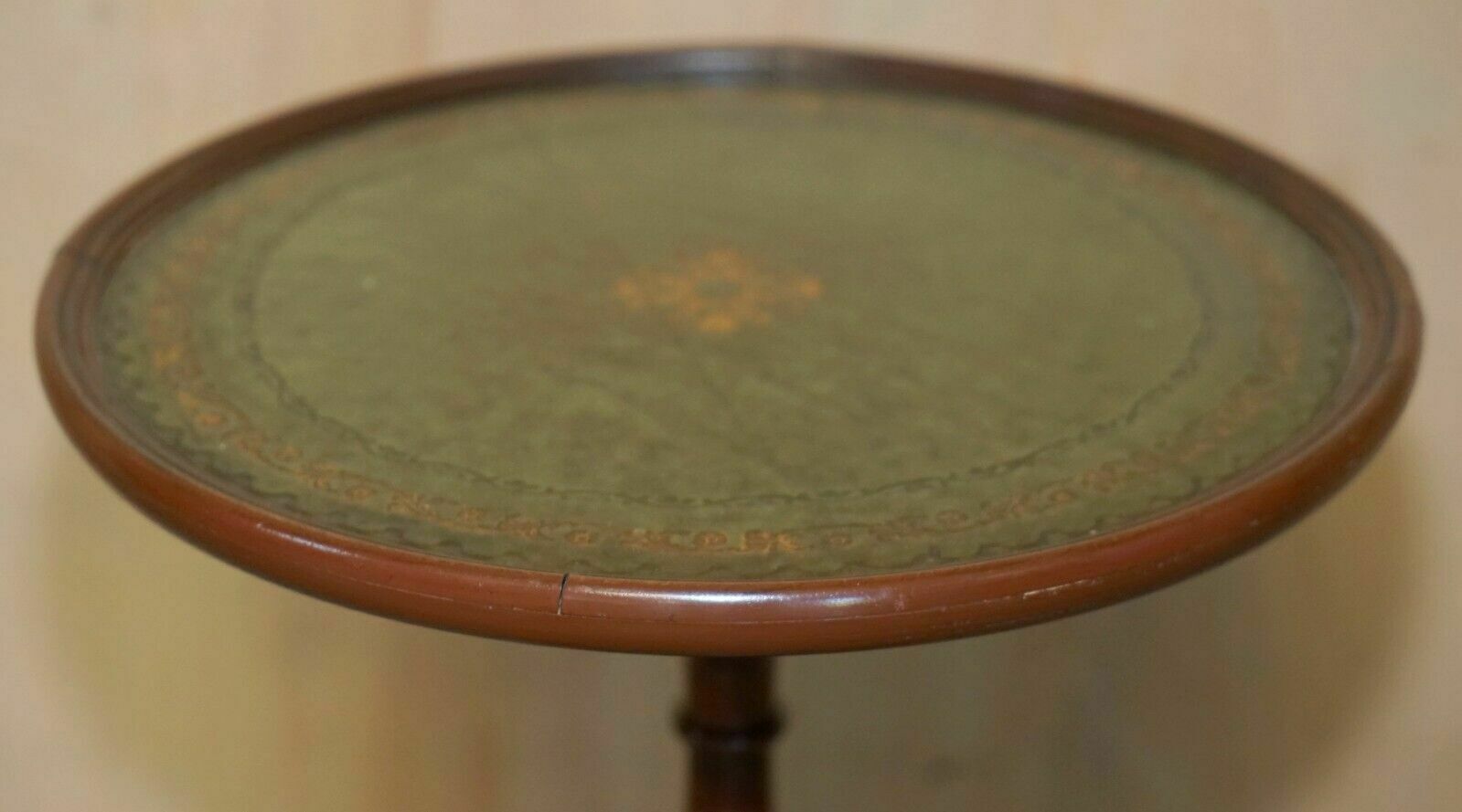 Vintage 1930's Mahogany Heritage Green Leather Tripod Side End Lamp Wine Table photo for sale
