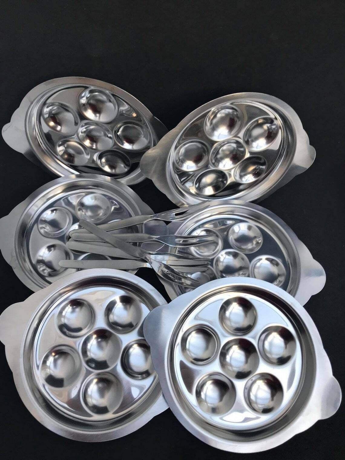 Escargot Snail Plates Serving Dishes Set For Serving French Traditional Vintage 60s Baked Mushrooms Plate Kitchen Props Photography photo furniture