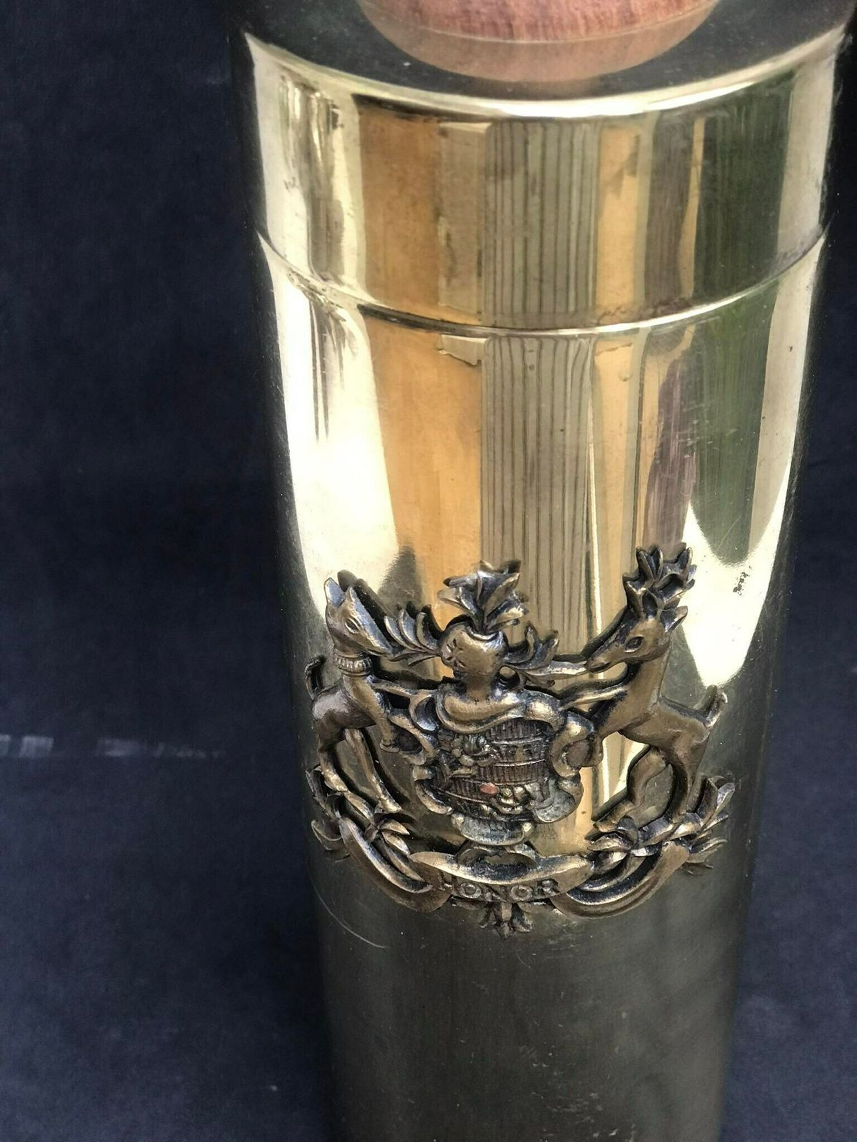 Cocktail Shaker Vintage Tommi Parzinger, Brass Walnut Hollywood Regency Italian Cylinder Brass Made In Italy 1970s Gift Collector photo vinterior