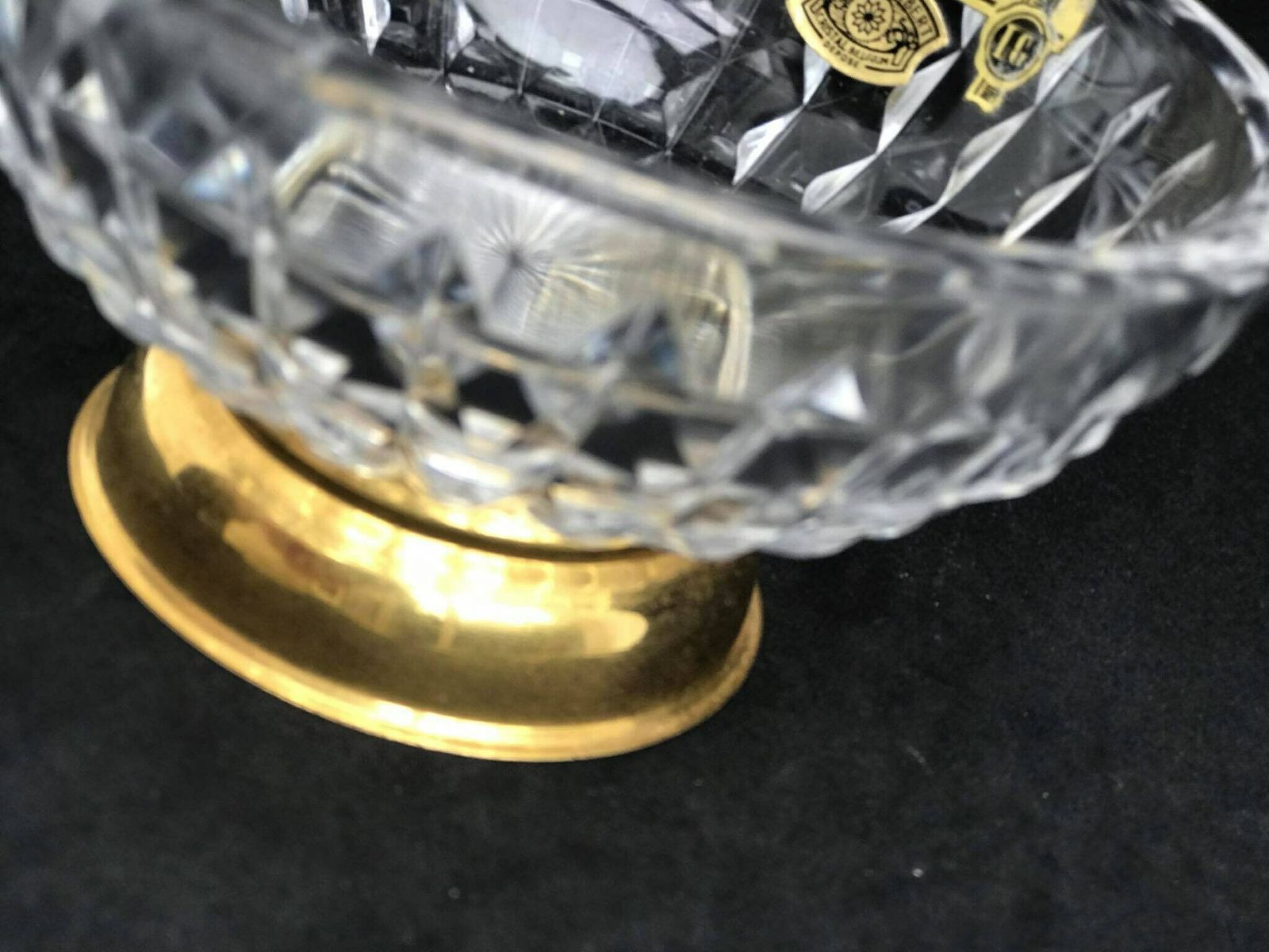 Val Saint Lambert Schaal – Verguld Geslepen Kristal, Decoratieve Voetschaal, Compote, Goudkleurig photo vinterior