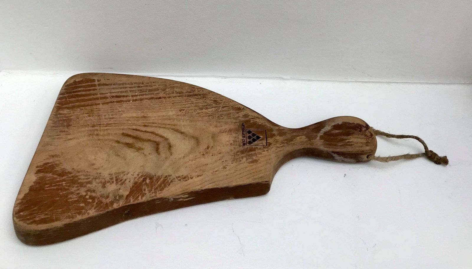 Vintage Thick Wooden Cutting Board Charcuterie Platter Cheese Appetizer Plate Photography Props Display Bread Chopping Bread Block Ham photo furniture