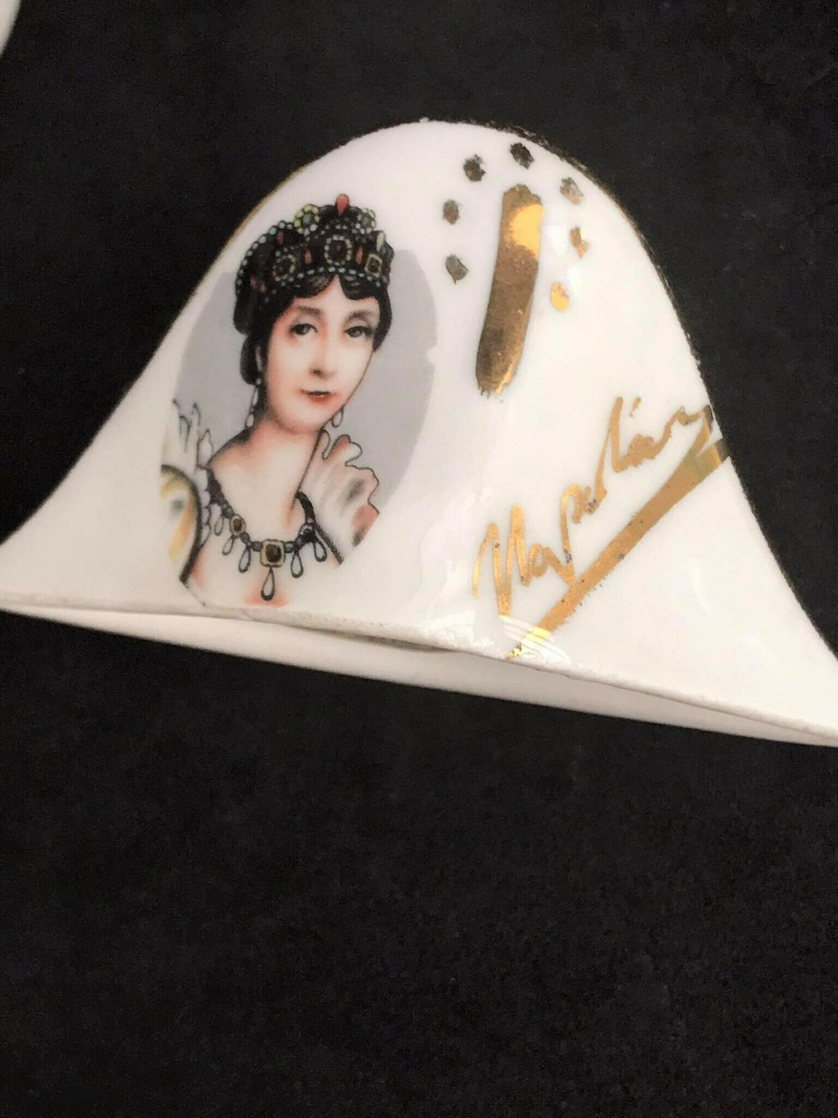 Salt Cellars French Vintage Limoges Napoleon Bonaparte Josephine 60s Golden Porcelain Salt Pots Salt/Pepper Servers Cellars photo vinterior
