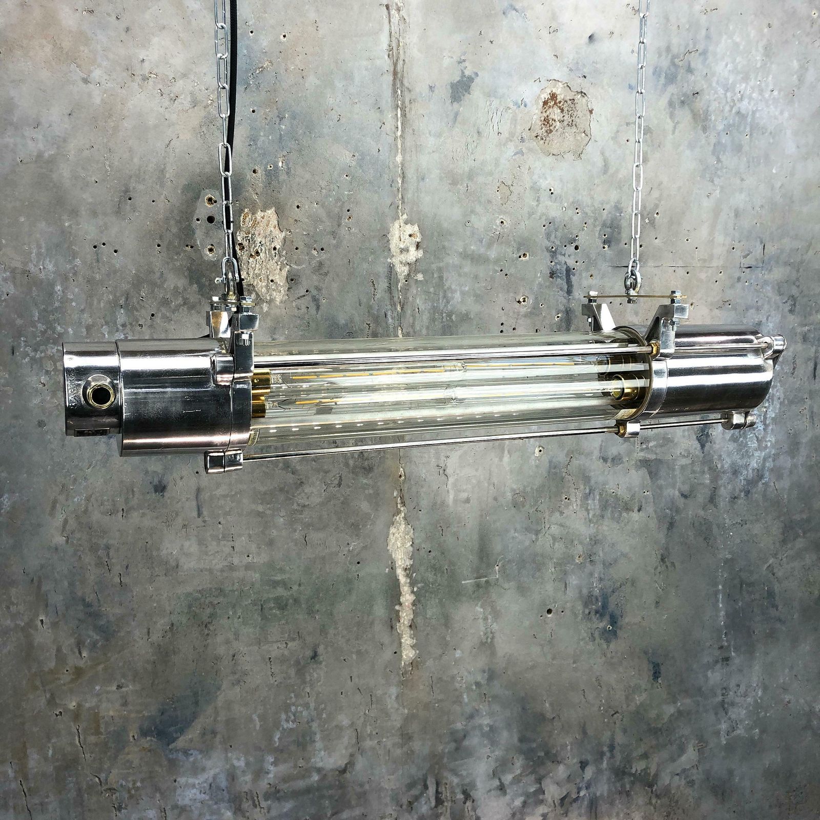 photo buy 1970s German Industrial Cast Aluminium Glass Edison Flameproof Striplight