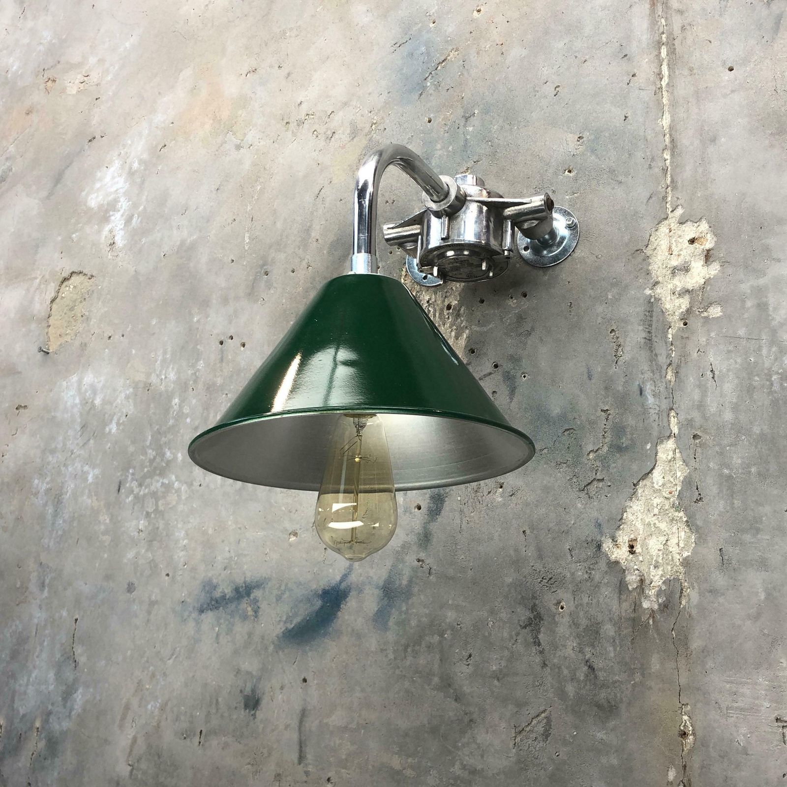 1980s Ex British Army Lamp Shade And Galvanised Steel Short Reach Cantilever photo for sale