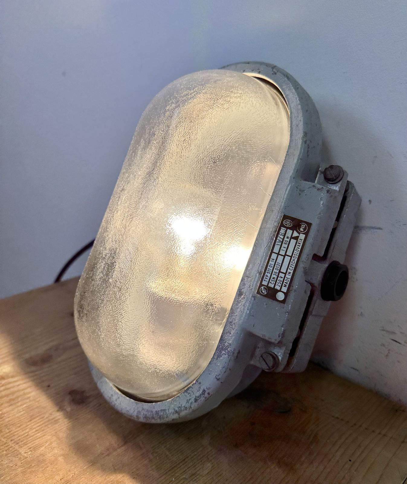 photo for sale Industrial Cast Aluminium Wall Light With Frosted Glass From Elektrosvit, 1970s, 7x