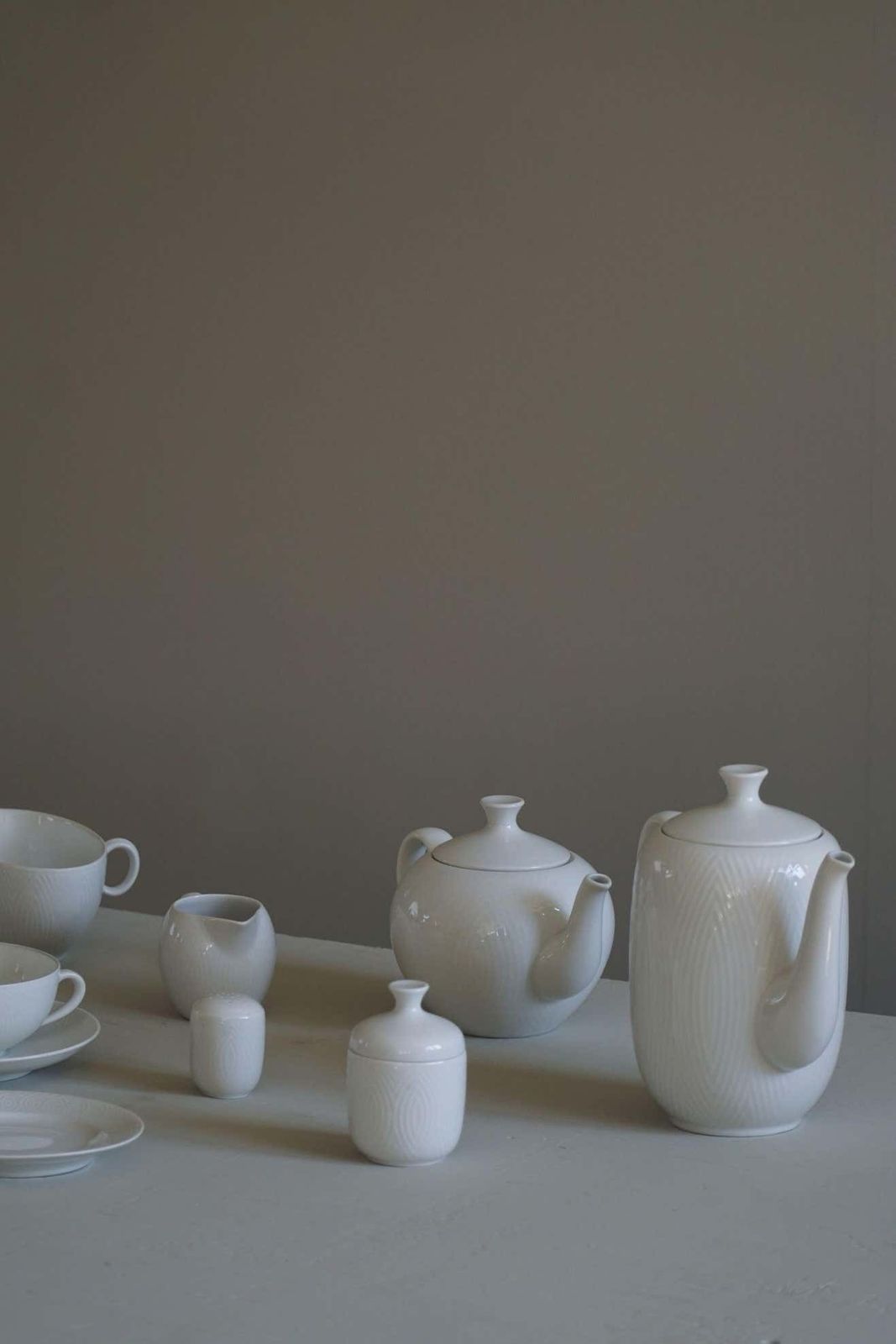 Axel Salto, Service Set In Porcelain From Royal Copenhagen, Midcentury, 1956 photo 1487.0