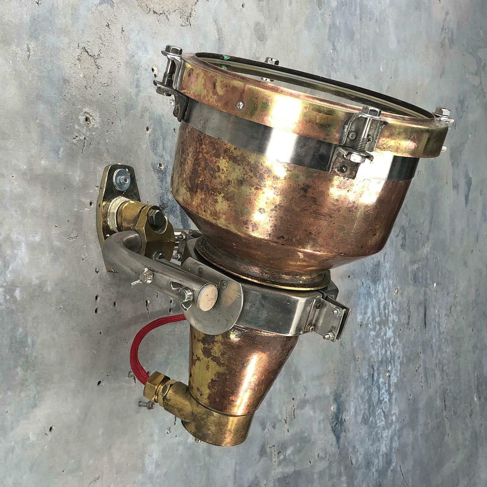 photo vinterior 1960s Japanese Spun Brass And Aluminum Architectural Wall Washer Uplighter