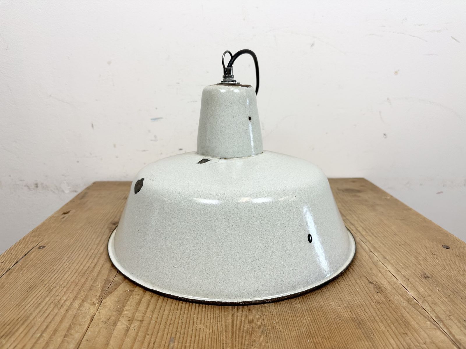 199.0 Industrial White Enamel Factory Pendant Lamp From Zaos, 1960s, 2x photo