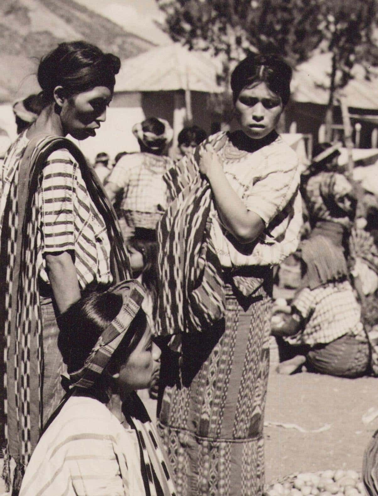 Guatemala, Market, People, Black And White Photograph, 1960s photo furniture