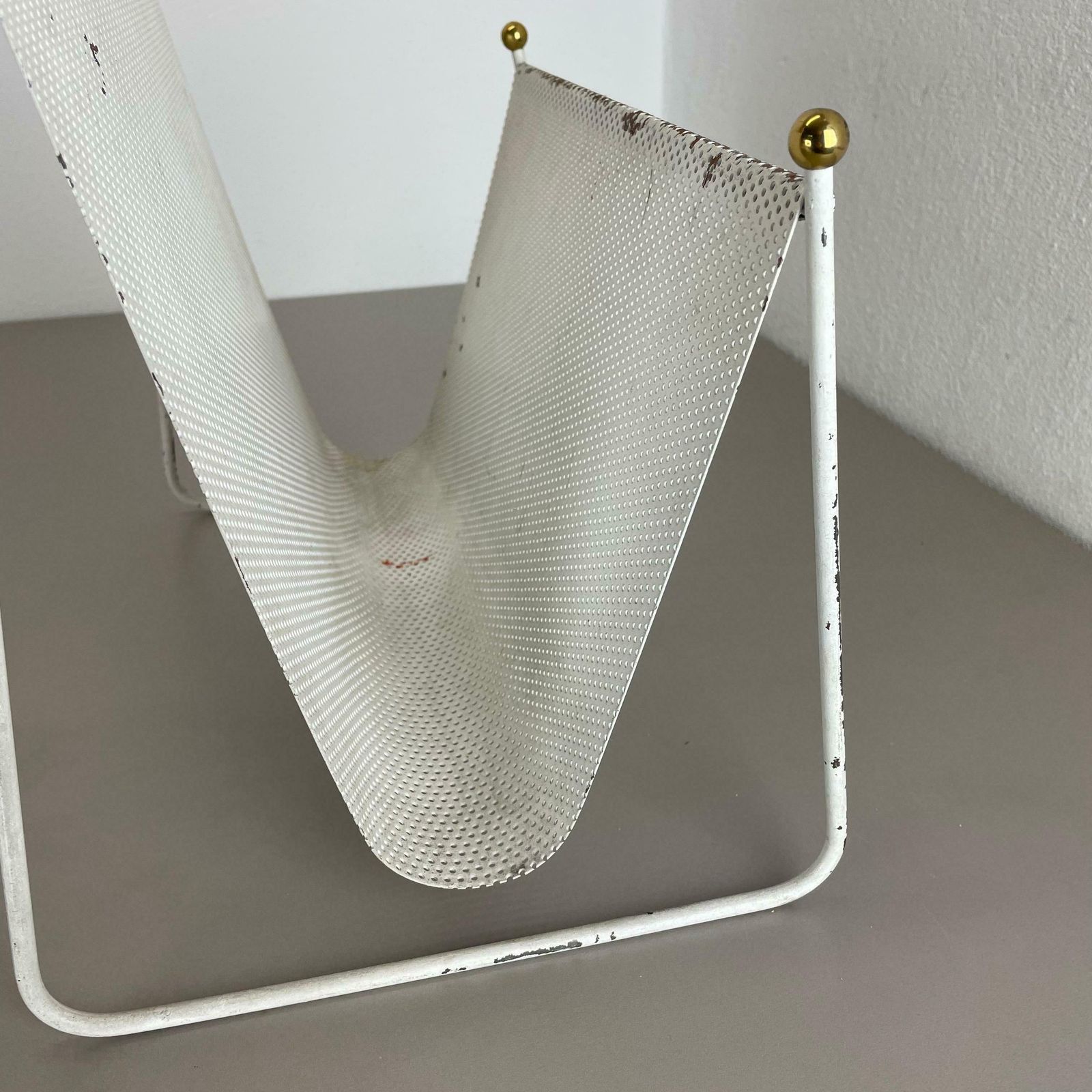 Mategot Aubock Style White Metal Hole Pattern Magazine Holder, France, 1950s photo vintage