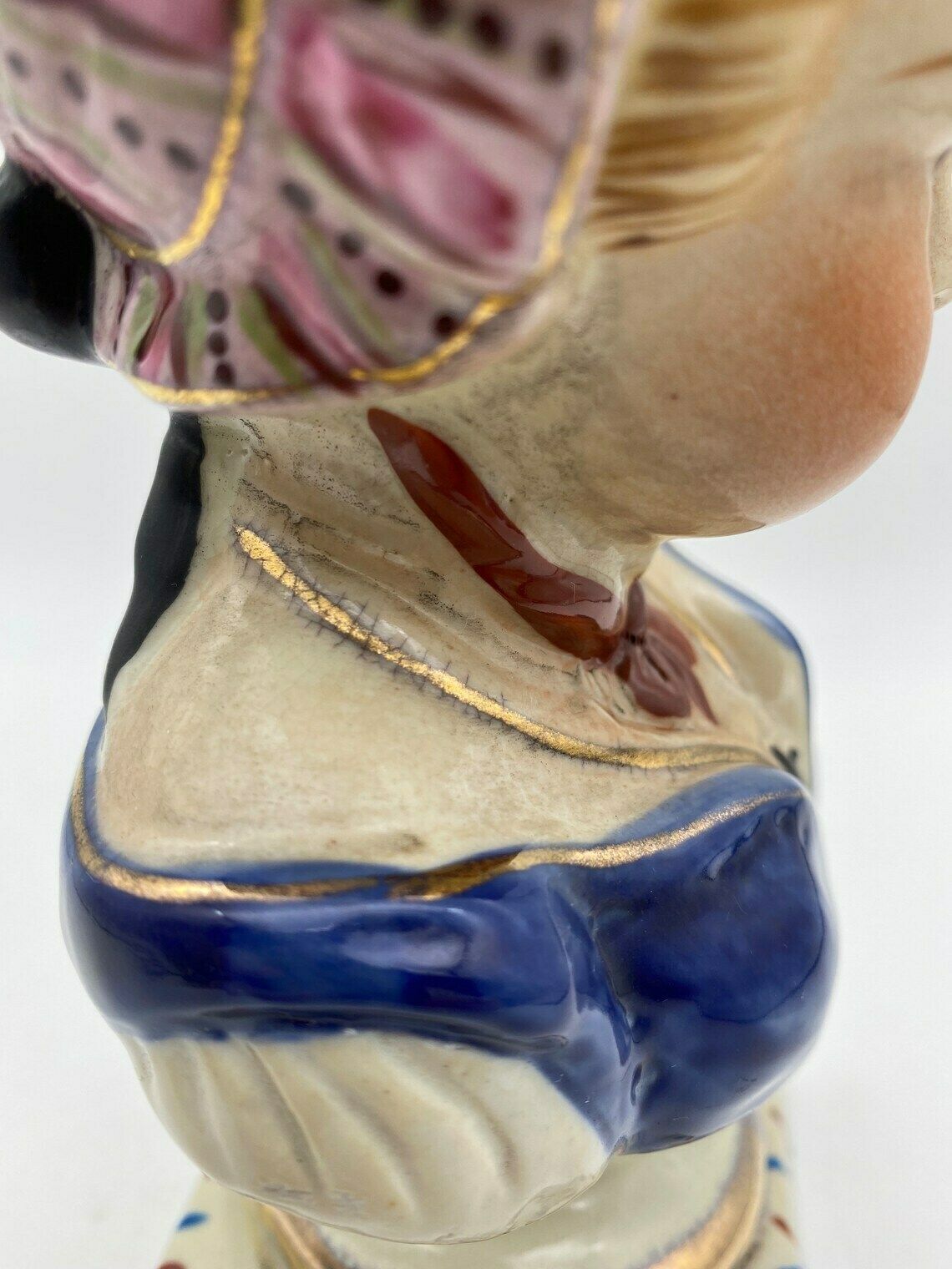 photo furniture Antique Staffordshire Pair Of Children Busts Boy And Girl Figures