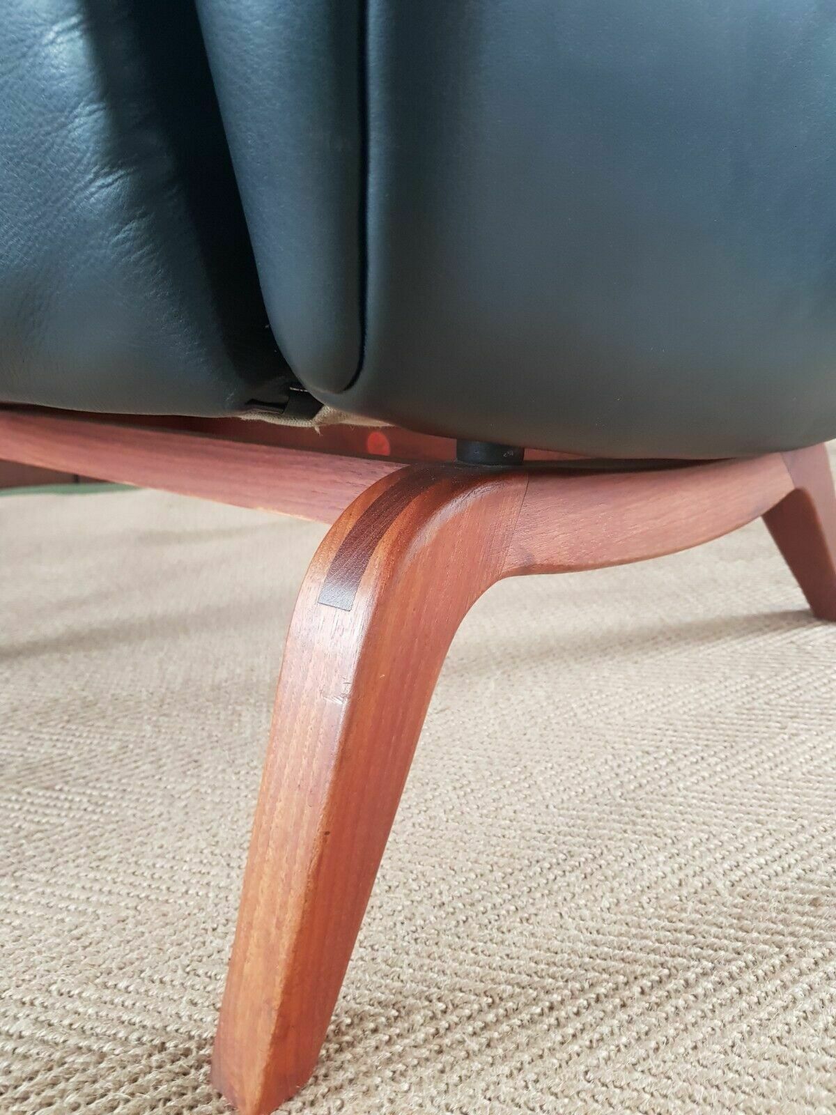 2750.0 Rare 1950 Illum Wikkelso Leather Wingback Chair ''Model 110'' Teak Mid Century photo