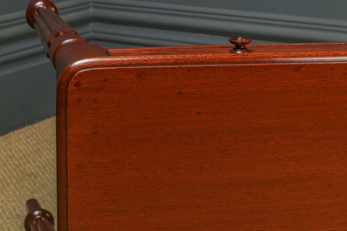 photo vintage English Victorian Mahogany  Occasional Table With Drawers (Circa 1840)