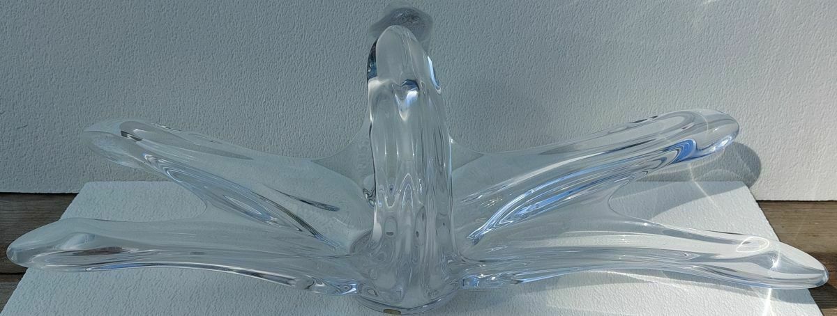 Valves Crystal Centerpiece photo furniture