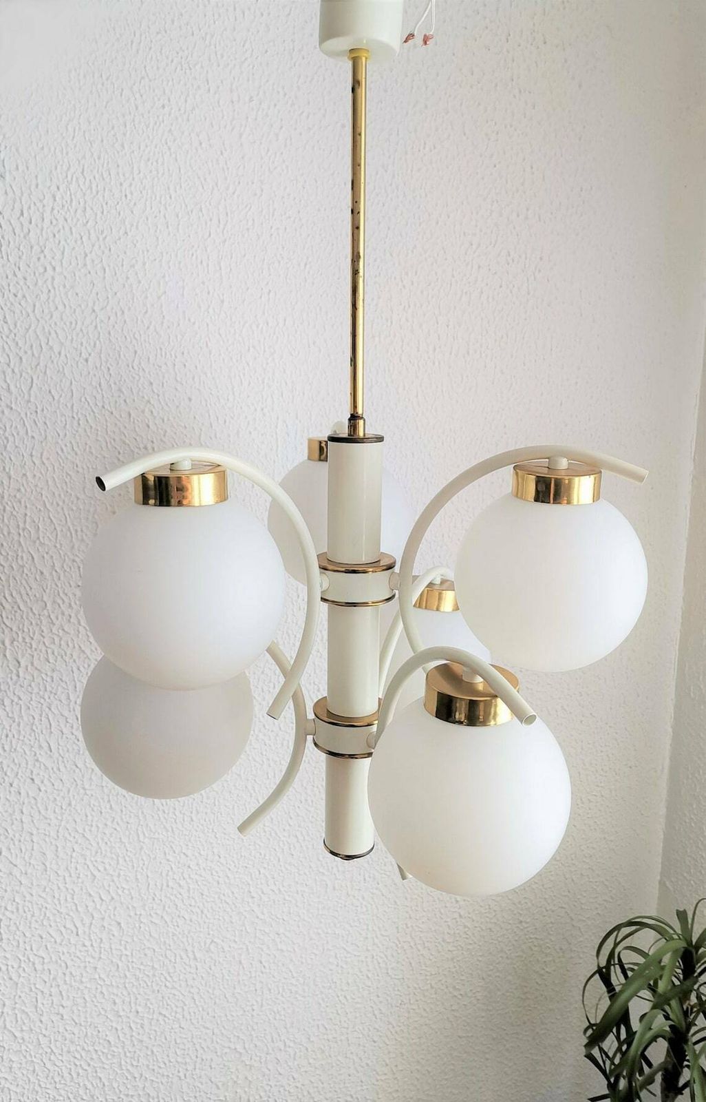 White & Gold 6 Sphere Chandelier / Sputnik Style / Vintage 70s Yugoslavia / Brass And Glass / Mid Century Modern Home