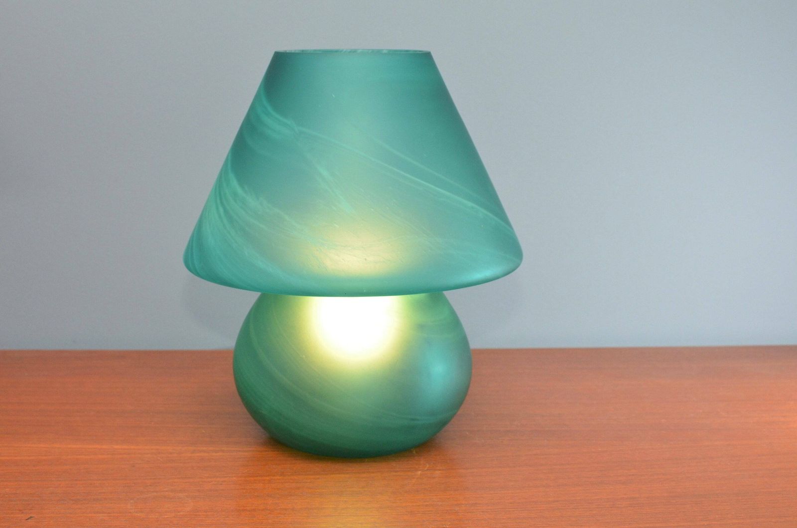 photo for sale Large Vintage Murano Swirled Glass Mushroom Table Lamp, Italy 1980s