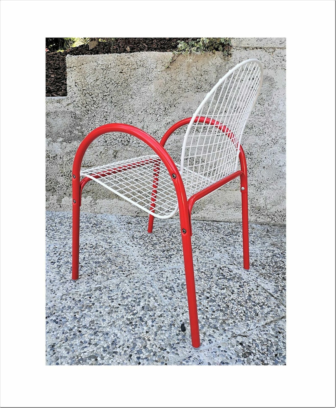 1 Of 4 Red & White Metal Garden Chairs / Pop Art Memphis Design / Memphis Style Chair / 70s Yugoslavia photo buy