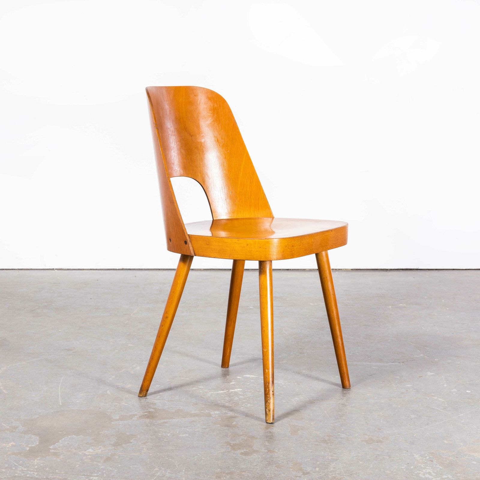 1950’s Honey Oak Side Chairs – Oswald Haerdtl Model 515 – Set Of Three photo vinterior