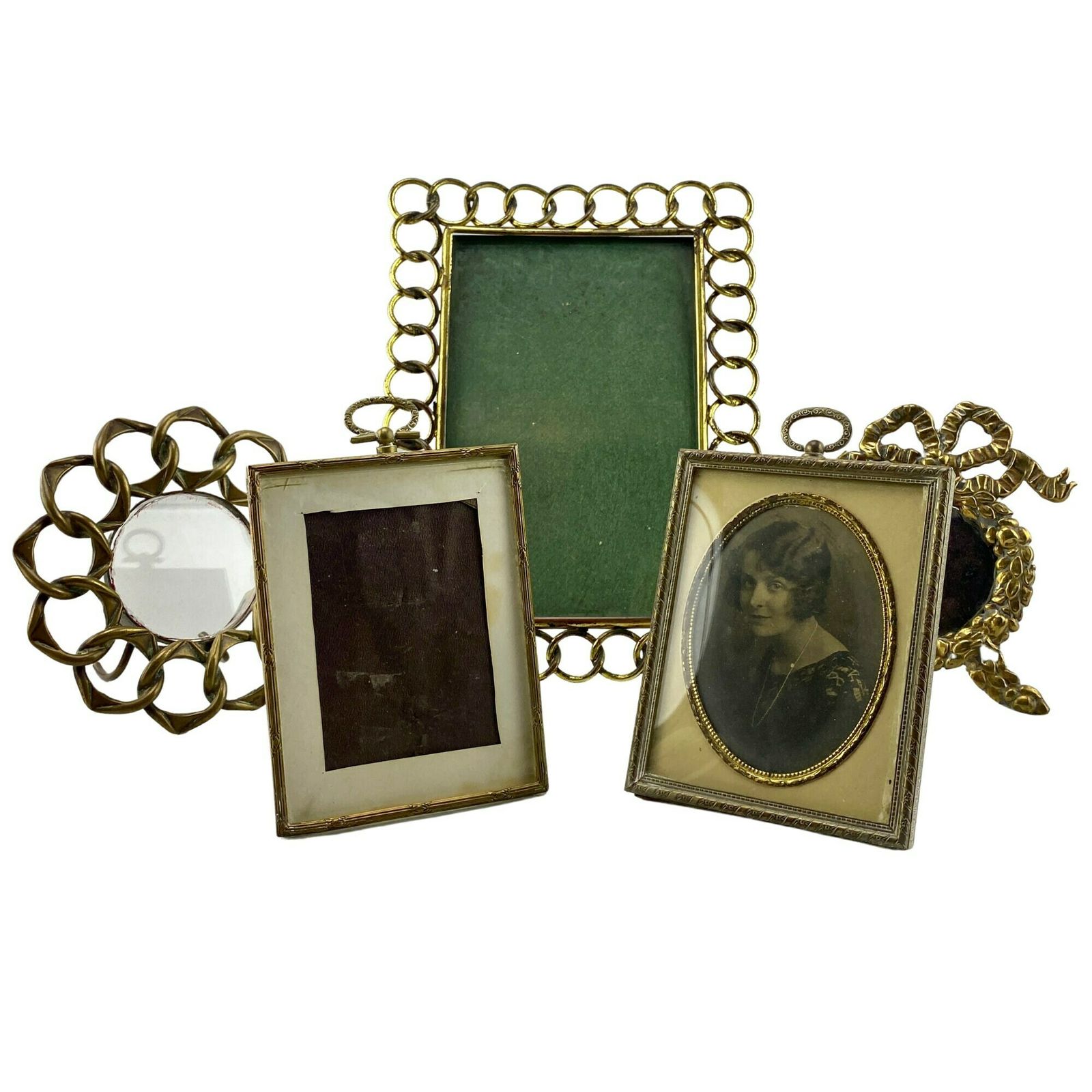 Victorian Brass Circular Photograph Frame   Convex Glass   Home Decor   Antique photo Home Decor