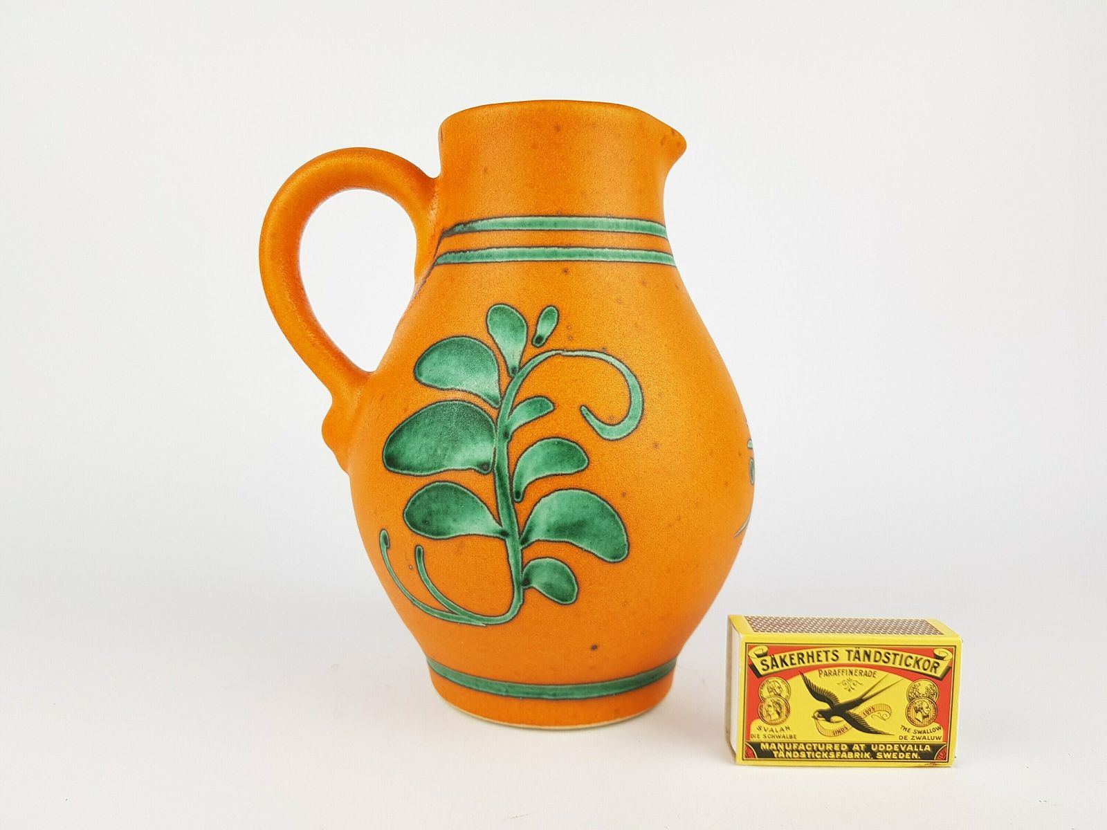 Vintage Oranje En Groene Vaas Met Hengsels – Dumler Und Breiden 388 18 – West Duits Aardewerk, Jaren 1970 photo furniture
