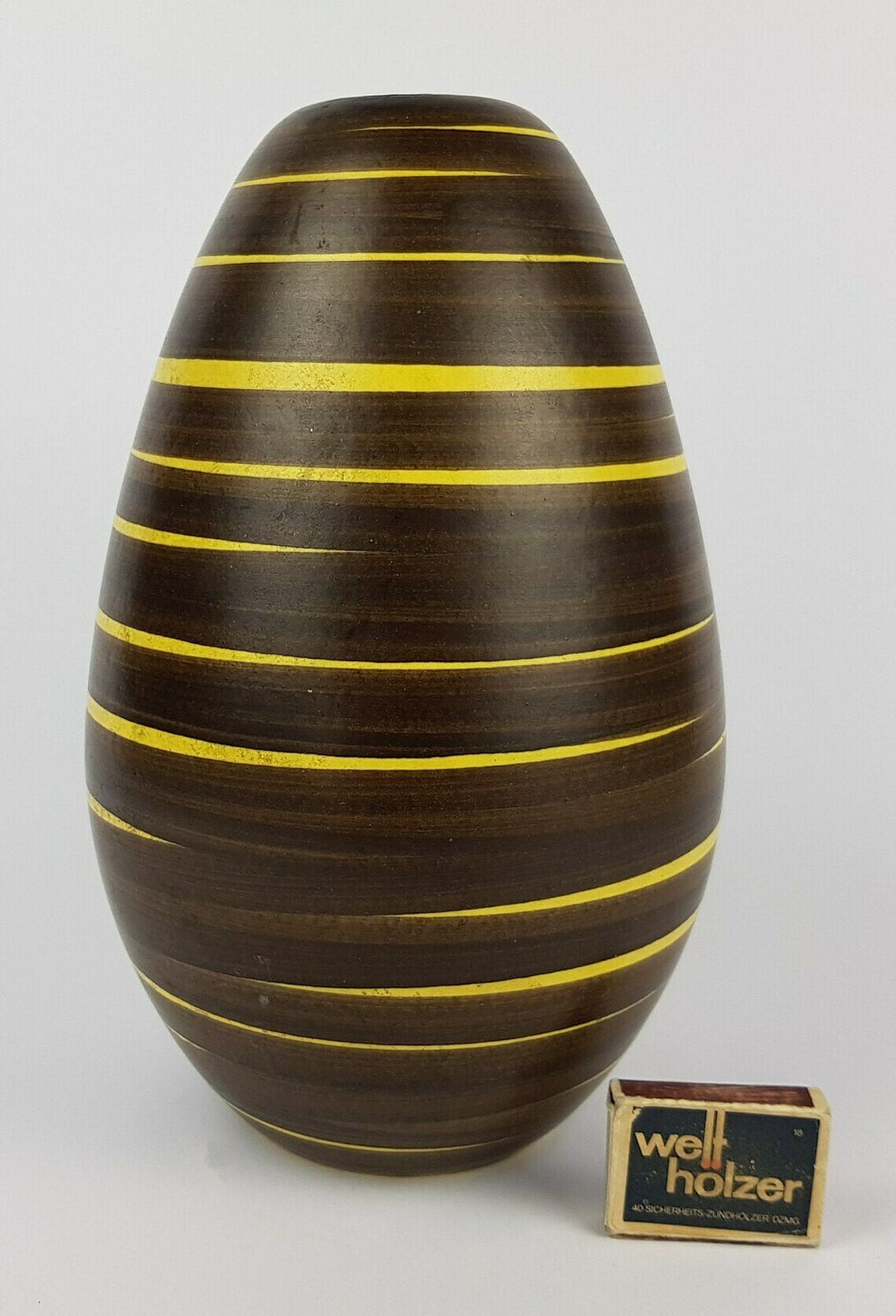 Vintage Ilkra Edel Keramik Vaas Met Kairo Decor 222/25 West German Pottery Jaren 1950 photo furniture