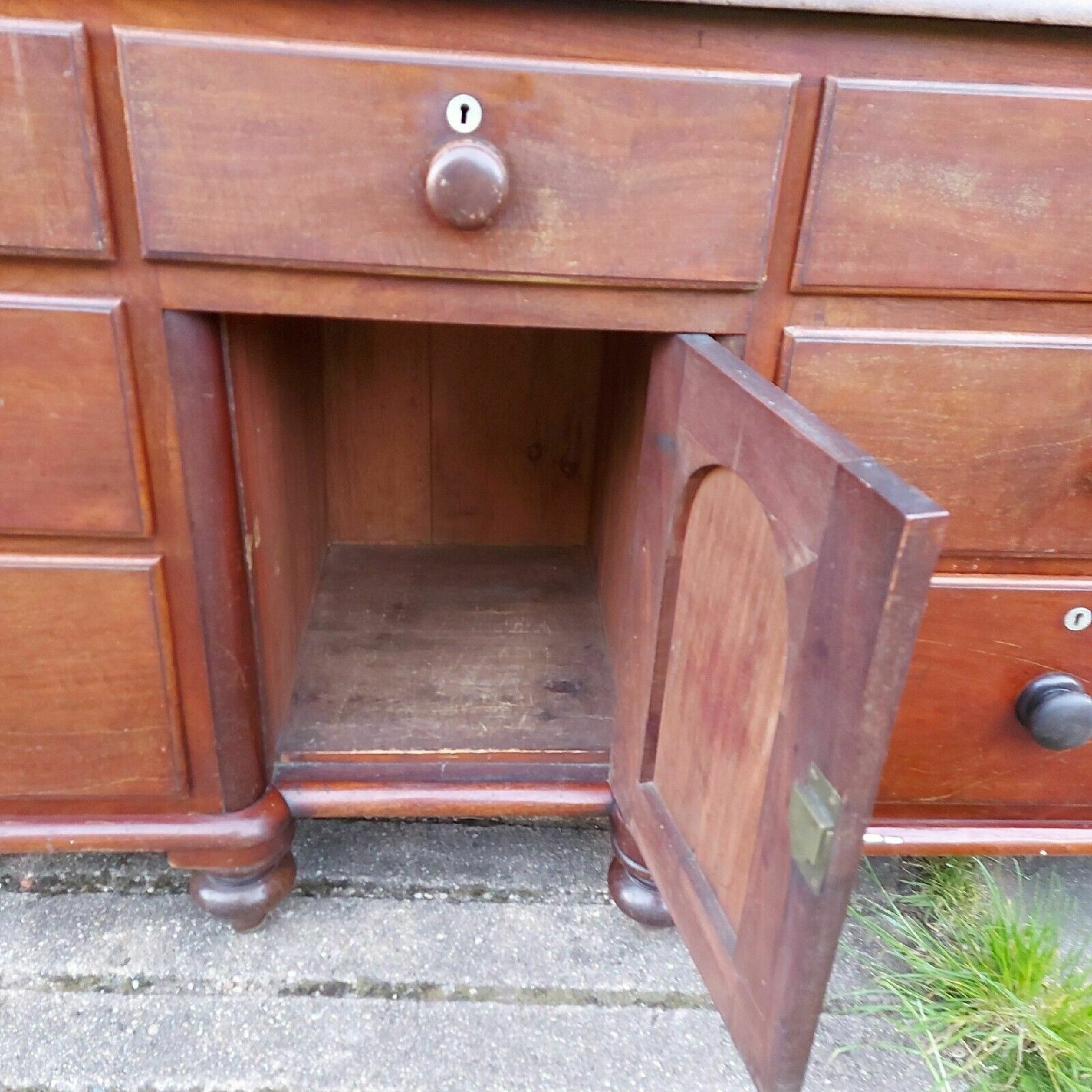 875.0 Antique Mahogany Victorian Chiffonier Sideboard 11 Drawers Cupboard And Key photo
