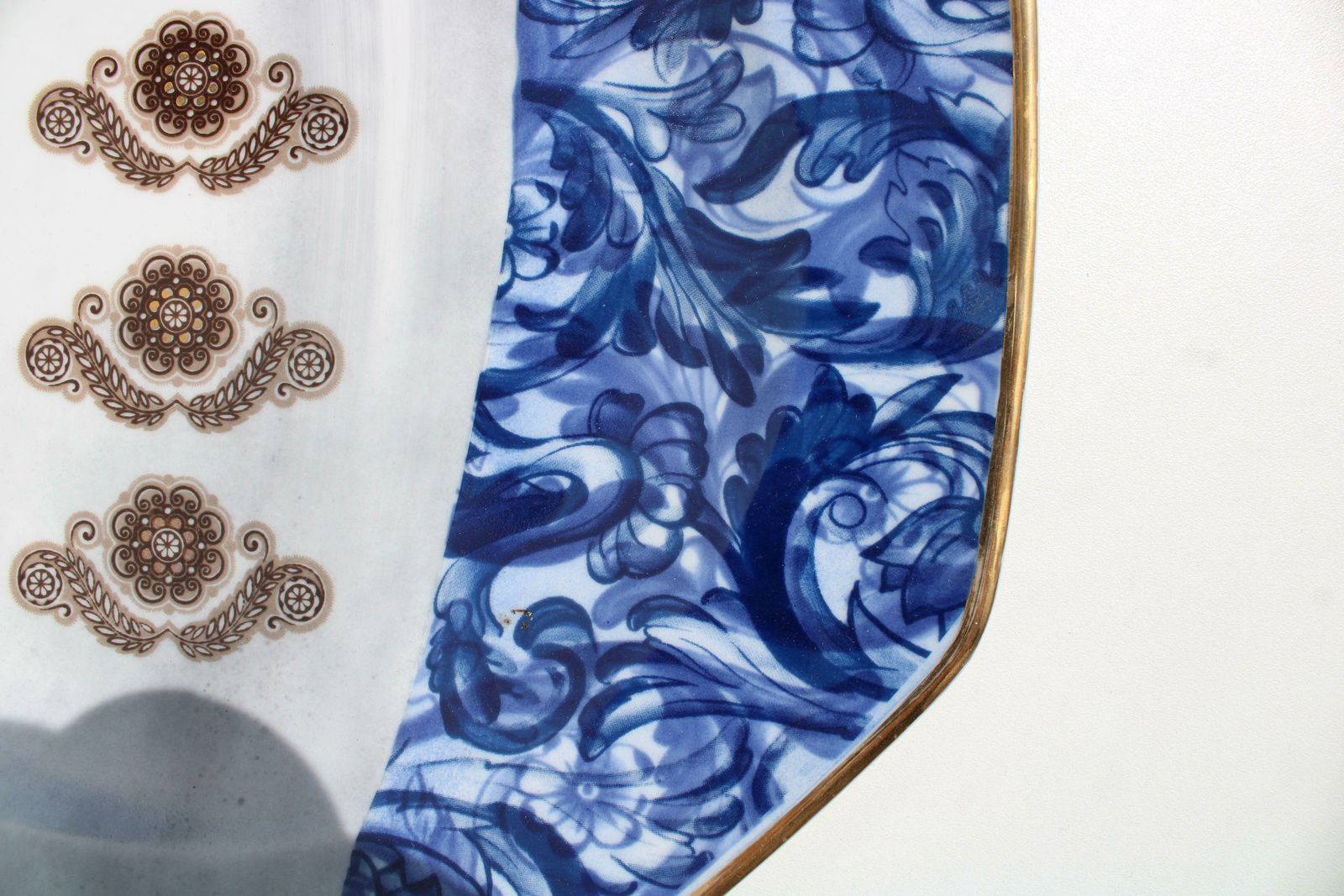 photo for sale Inese Brants Plates With The Motive Of Holland Porcelain,