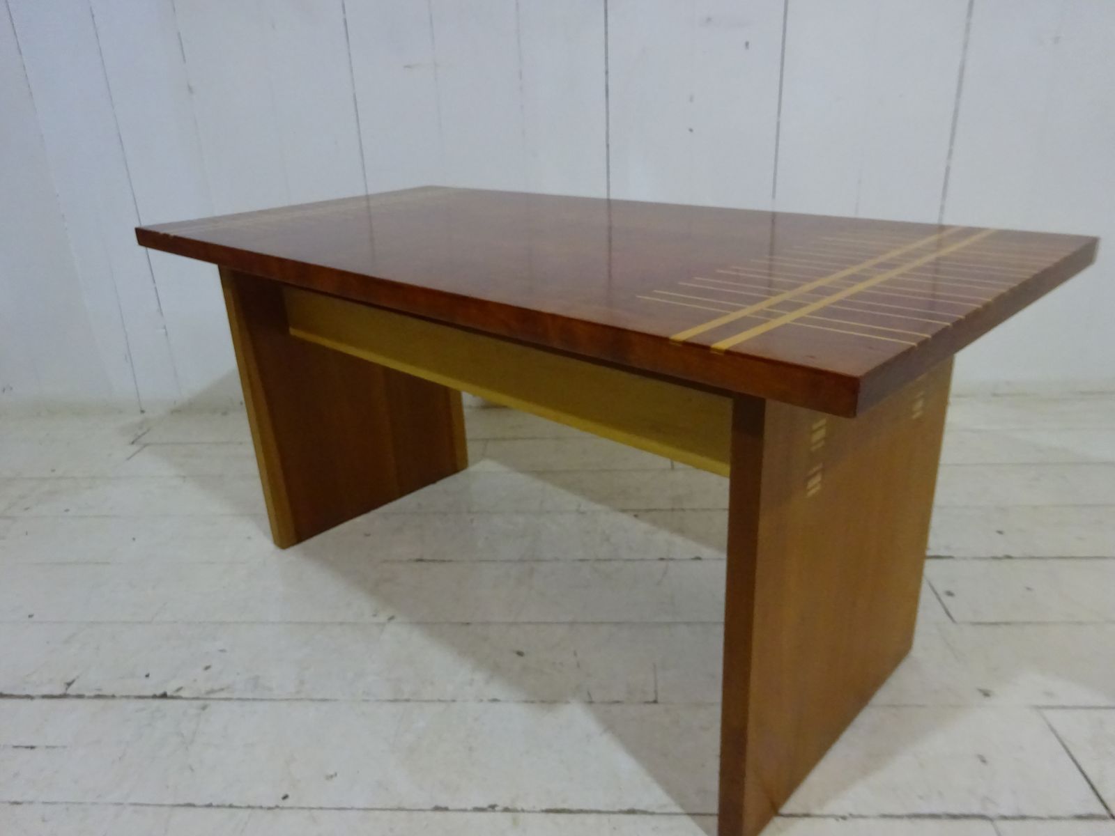 Mid Century Coffee Table, 1950s photo vinterior