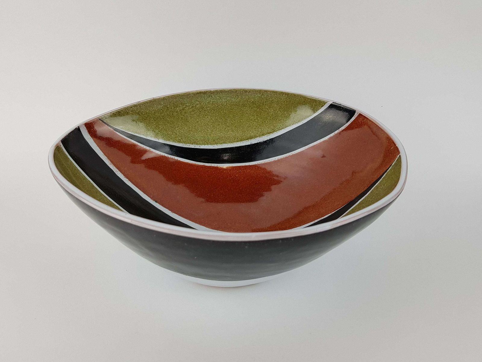 Vintage Krosselbach Bowl By Clare Zange And Karl Heinz Loffler No. 143 West German Pottery 1955s