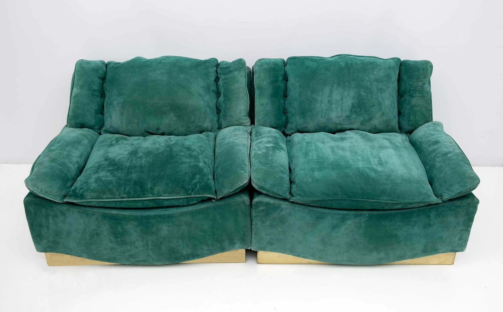 photo furniture Pair Of Luciano Frigerio Mid Century Modern Suede Armchairs And Footrest, 1970s
