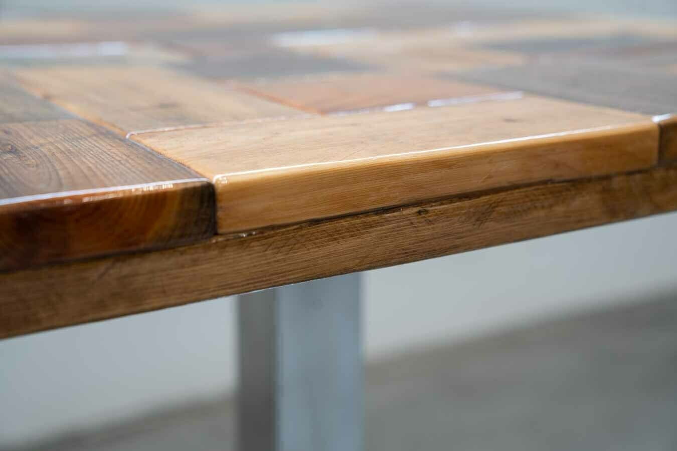 Table Artisanale Produite Par Maxvintage Sas photo Furniture
