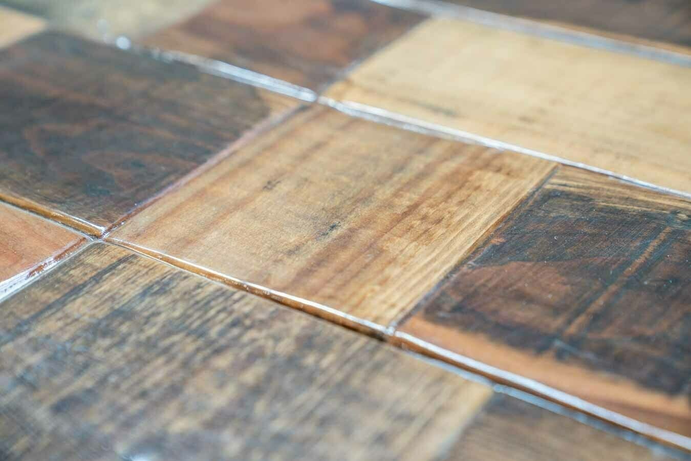 Table Artisanale Produite Par Maxvintage Sas photo vintage