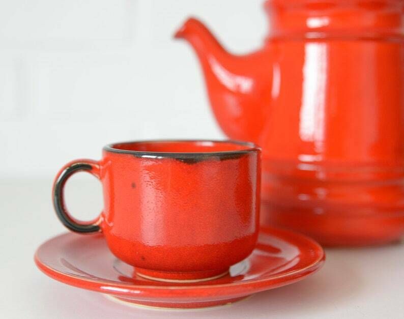 Vintage Teapot And Tea Cups / Retro Pottery From 70's / Mid Century Red Ceramic Dinnerware Set photo Home Decor