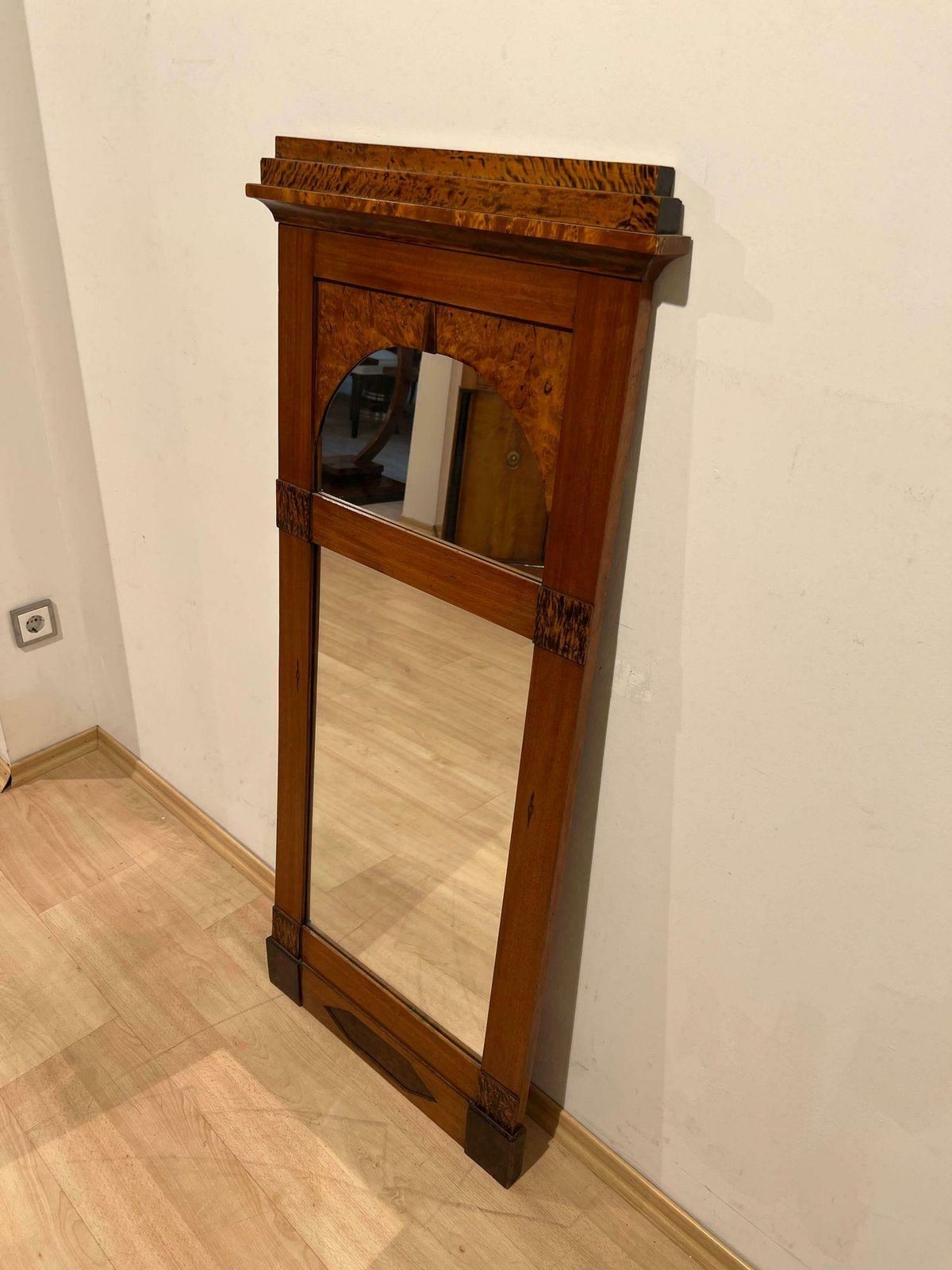 Biedermeier Mirror, Mahogany, Birch And Thuja Roots Wood, Austria, Circa 1820 photo 1821.72