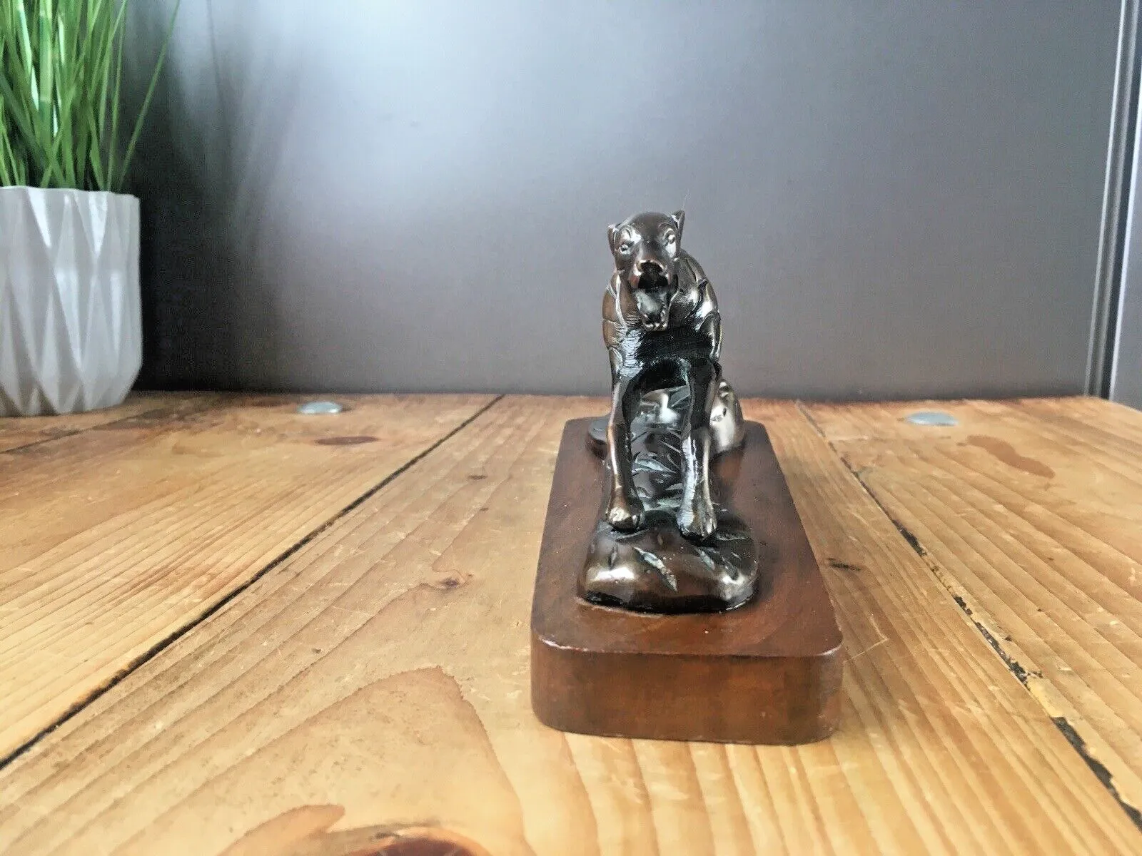 Vintage Bronzed Metal Greyhound Dog Whippet #1 Sculpture On Wooden Plinth Trophy photo Home Decor