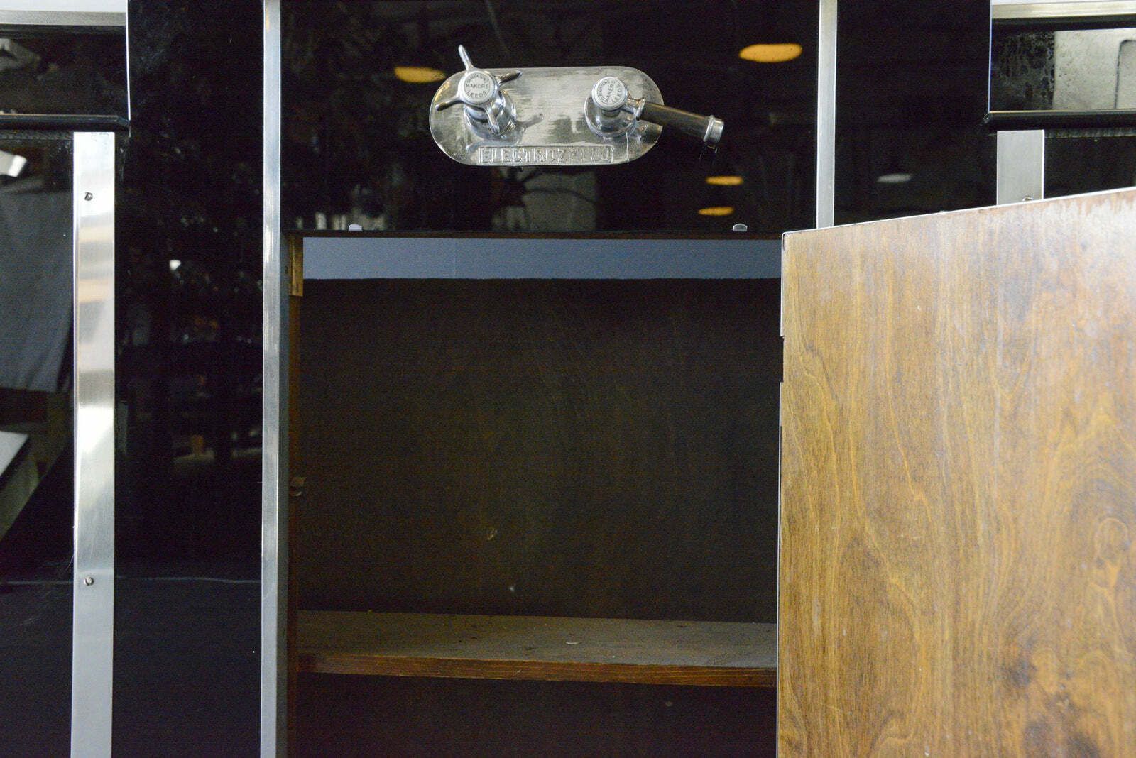 photo vinterior Barbers Shop Cabinet Circa 1930s