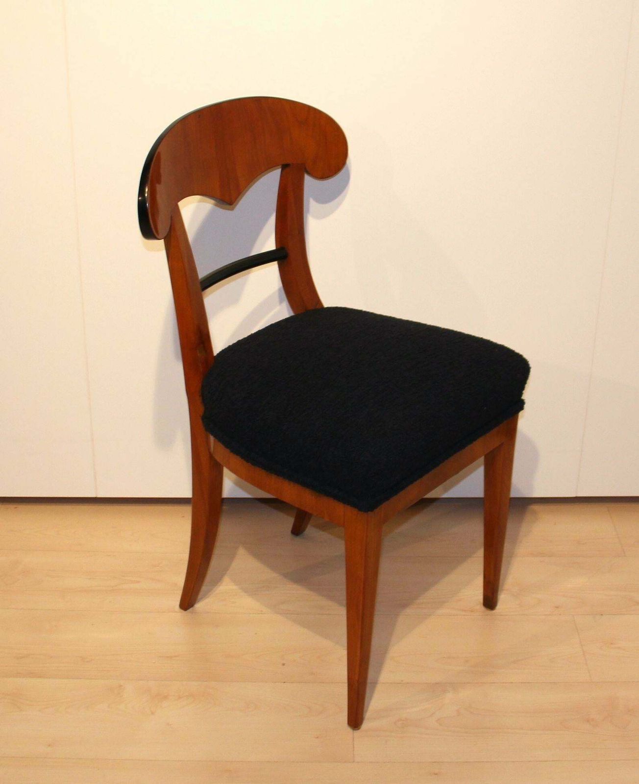 Biedermeier Shovel Chair, Cherry Veneer, South Germany Circa 1820 photo 1447.8