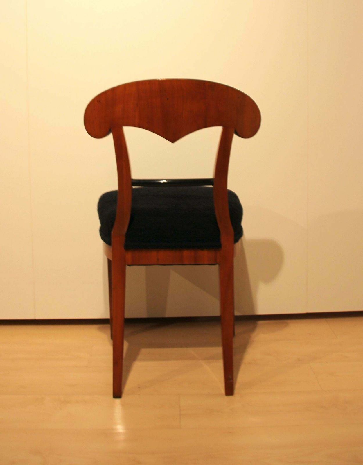 photo furniture Biedermeier Shovel Chair, Cherry Veneer, South Germany Circa 1820
