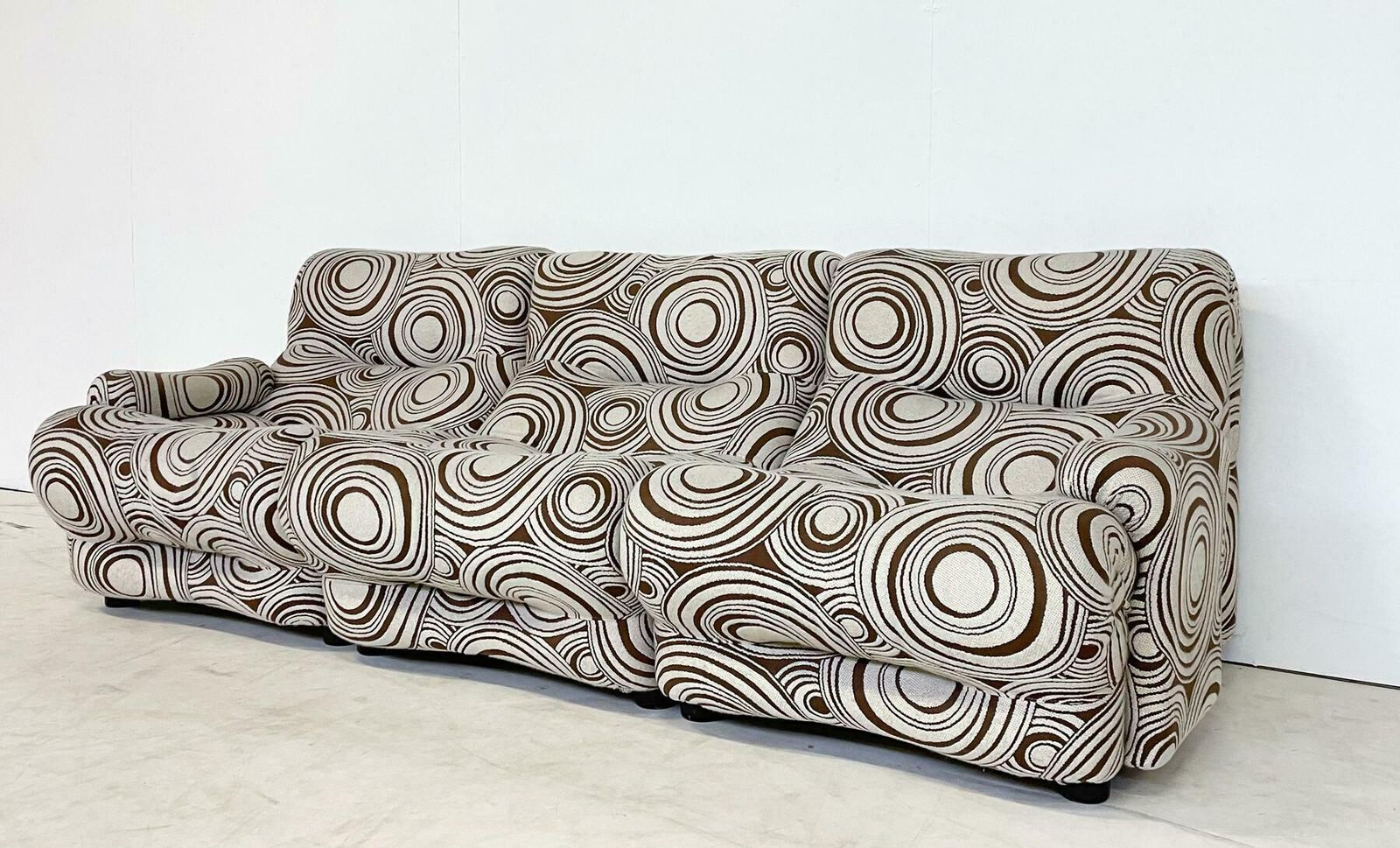 Mid Century Modern Italian Seating Set By Emilio Guarnacci And Felix Padovano photo 6005.0