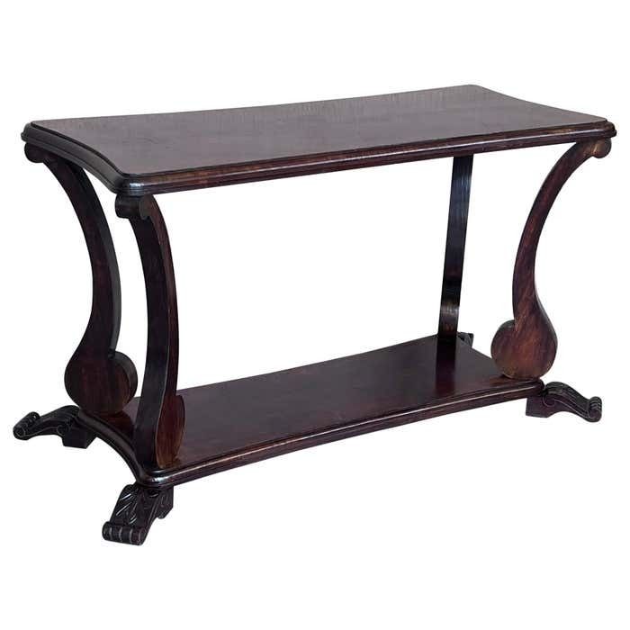 Table basse rectangulaire en acajou massif, début du XXe siècle