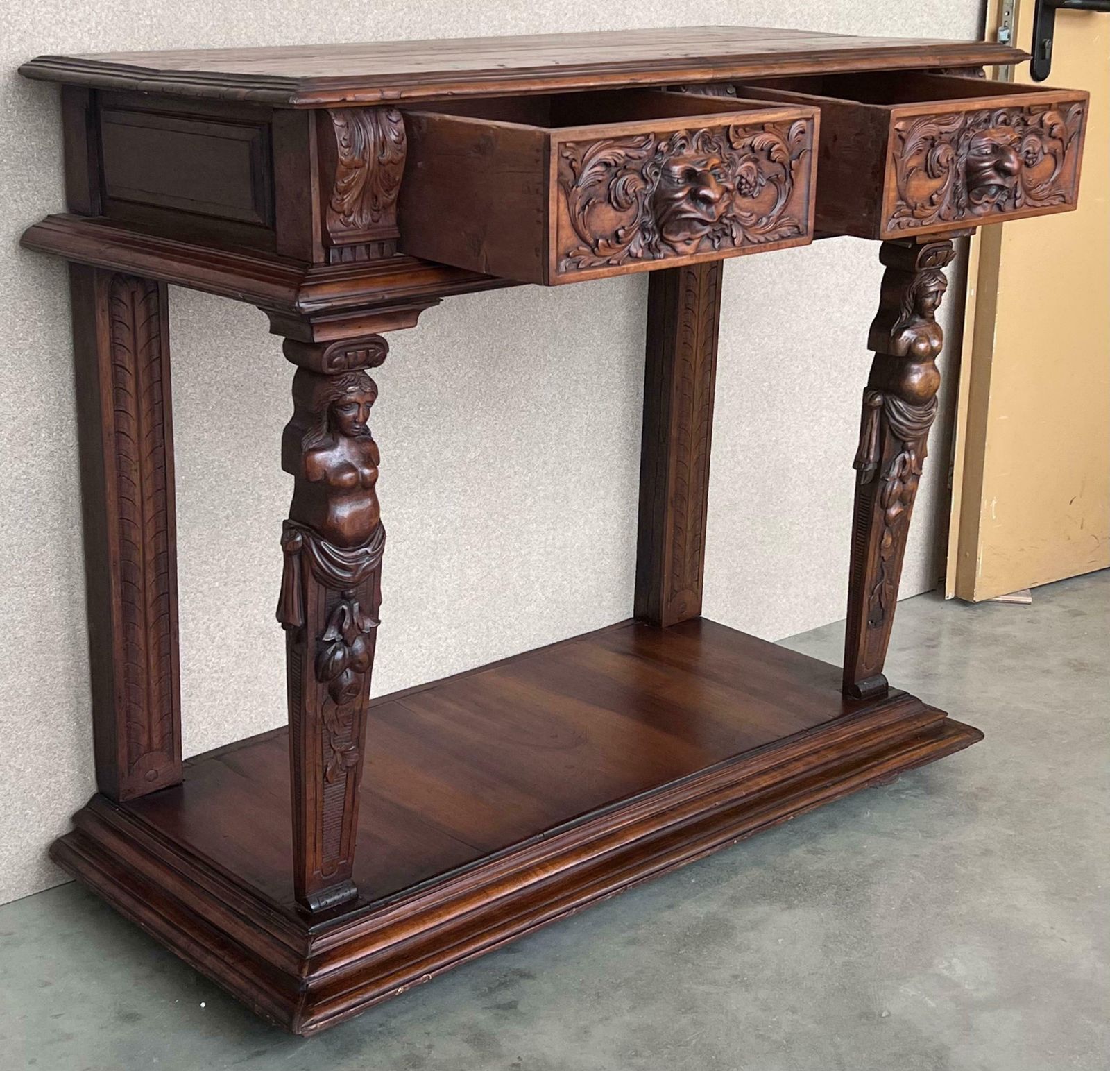 Console sculptée de style Renaissance, plateau en marbre beige, XIXe siècle photo vintage